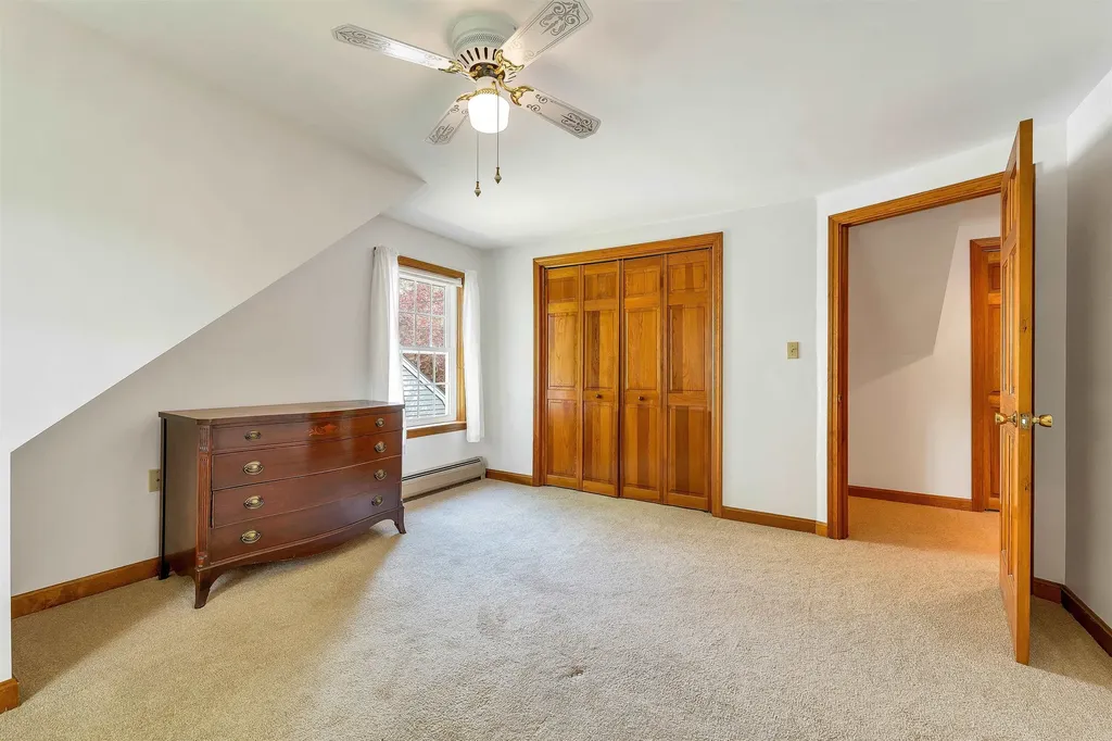 2761 Lake Shore Road Gilford NH 03249