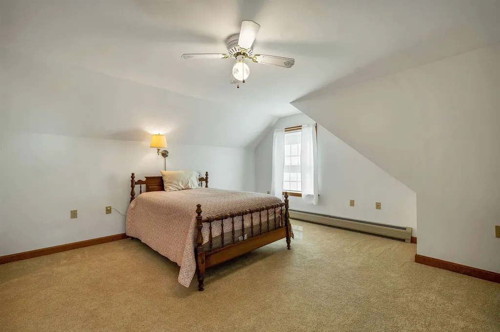 2761 Lake Shore Road Gilford NH 03249