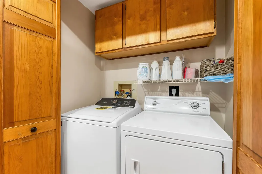 2761 Lake Shore Road Gilford NH 03249