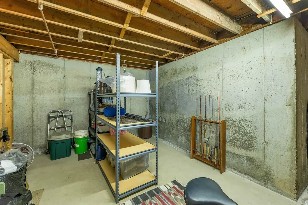 2761 Lake Shore Road Gilford NH 03249