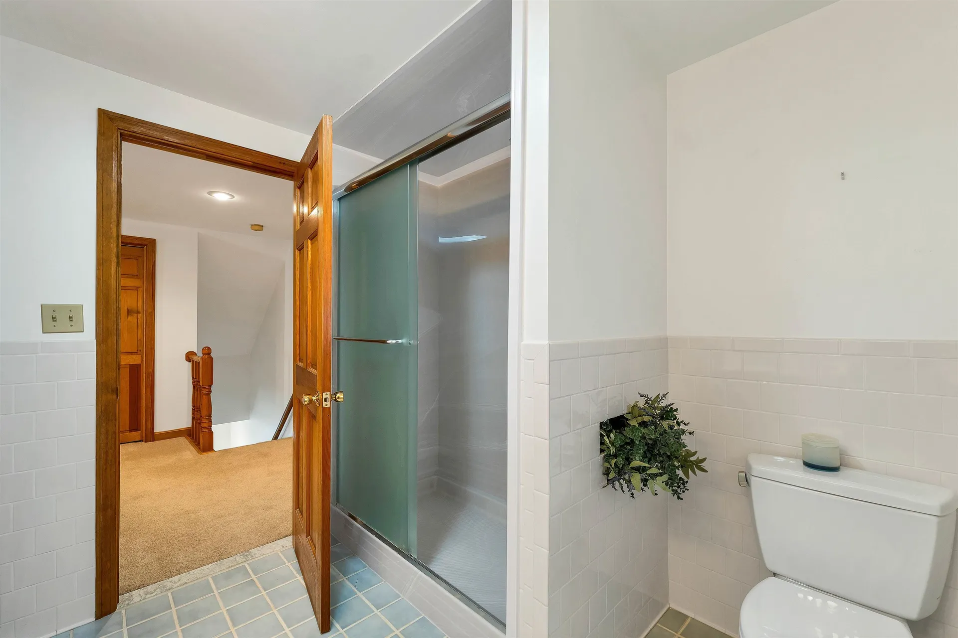 2761 Lake Shore Road Gilford NH 03249
