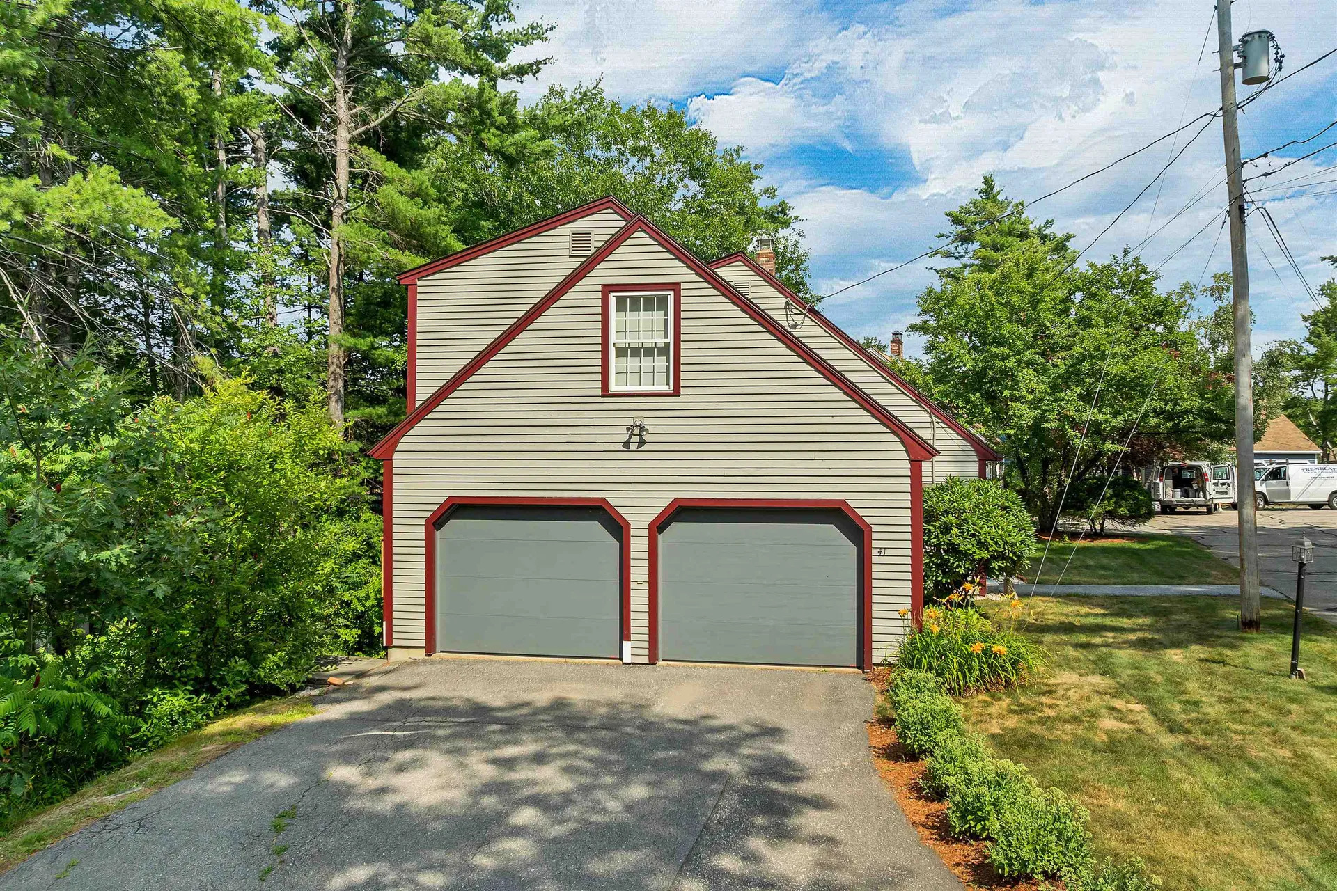 2761 Lake Shore Road Gilford NH 03249
