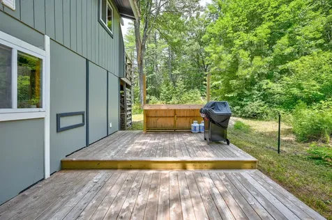 11 Keene Lane Bridgton ME 04009