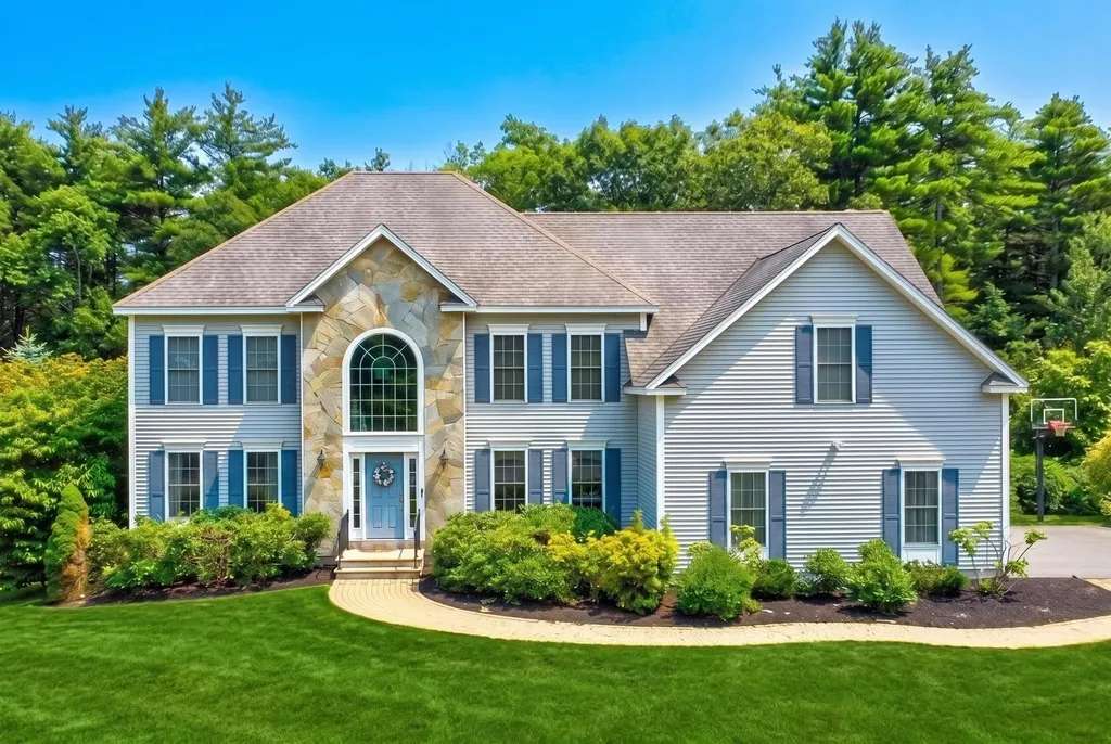15 Northland Road Windham NH 03087