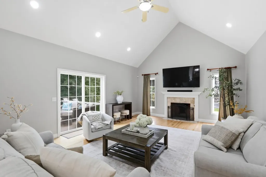 15 Northland Road Windham NH 03087