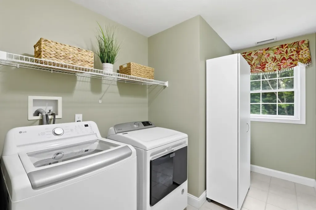 15 Northland Road Windham NH 03087