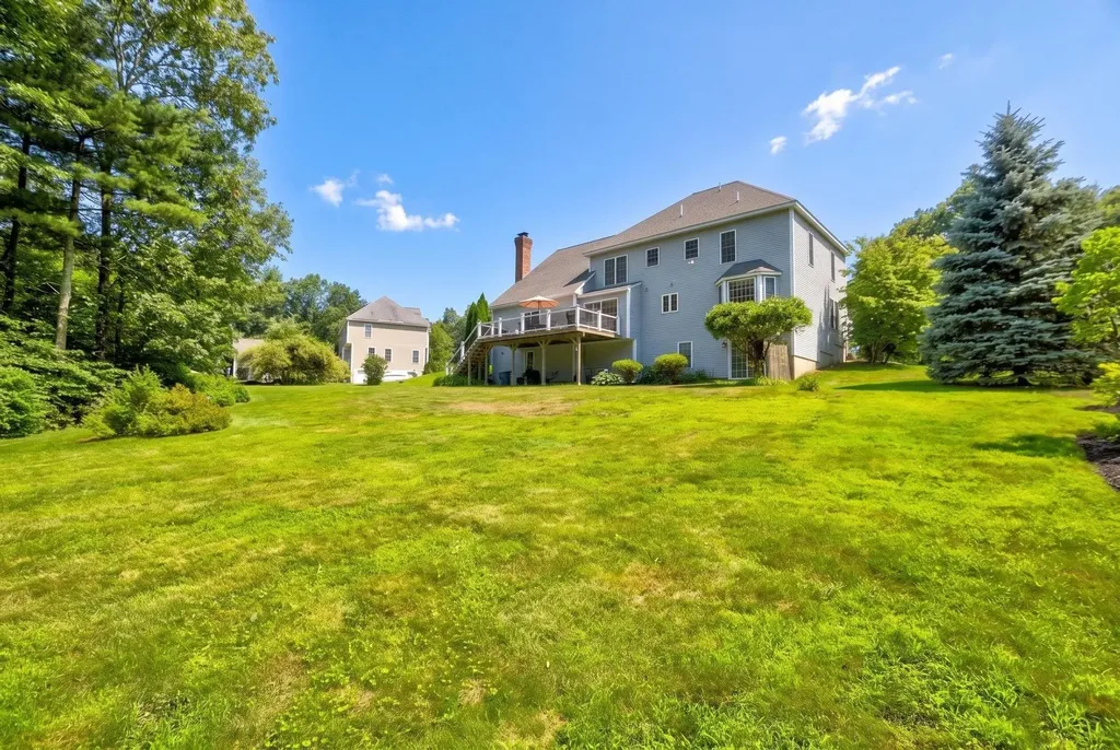 15 Northland Road Windham NH 03087