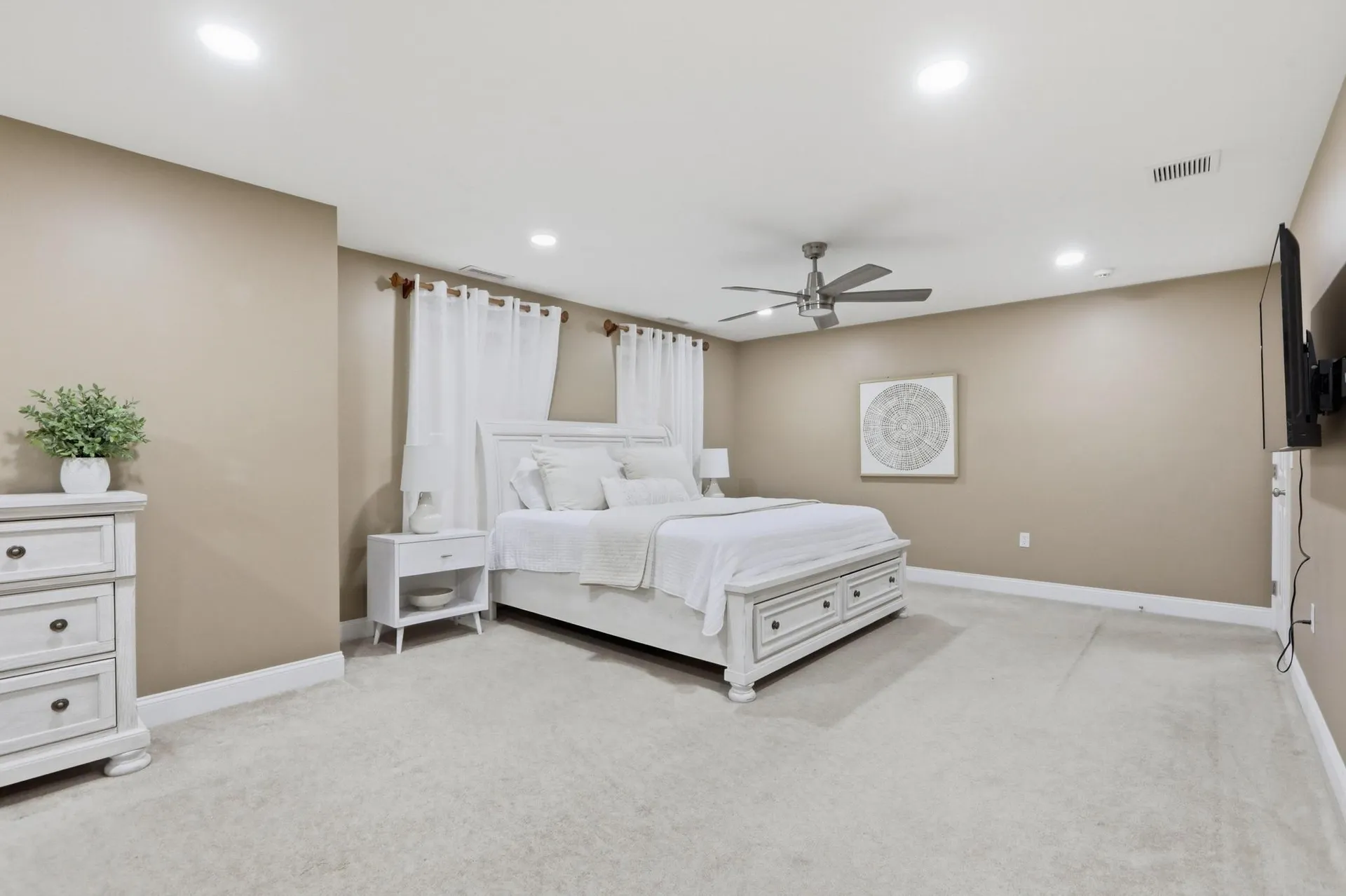 15 Northland Road Windham NH 03087