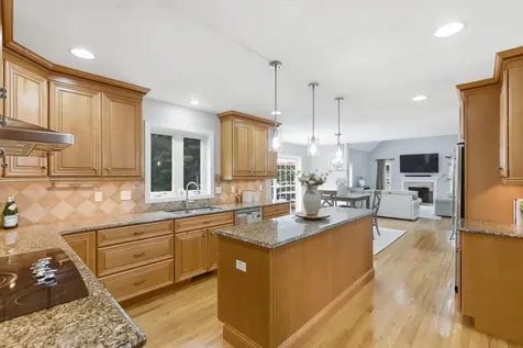 15 Northland Road Windham NH 03087