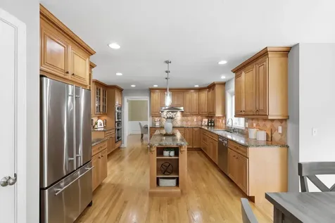 15 Northland Road Windham NH 03087