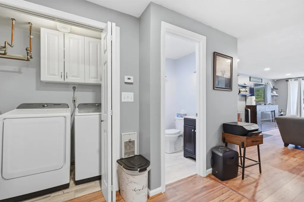 17 Chestnut Circle Merrimack NH 03054