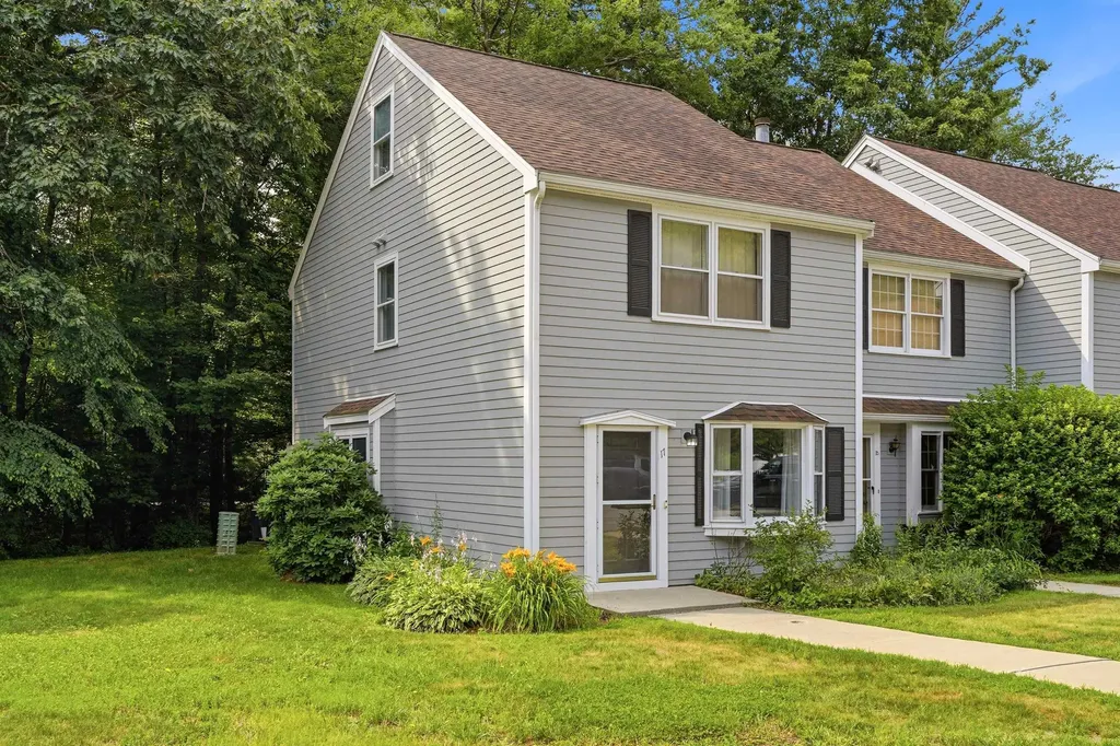 17 Chestnut Circle Merrimack NH 03054