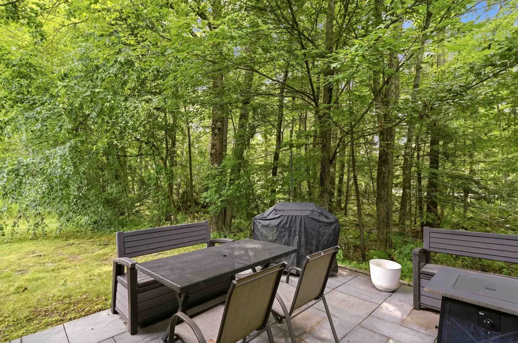 17 Chestnut Circle Merrimack NH 03054