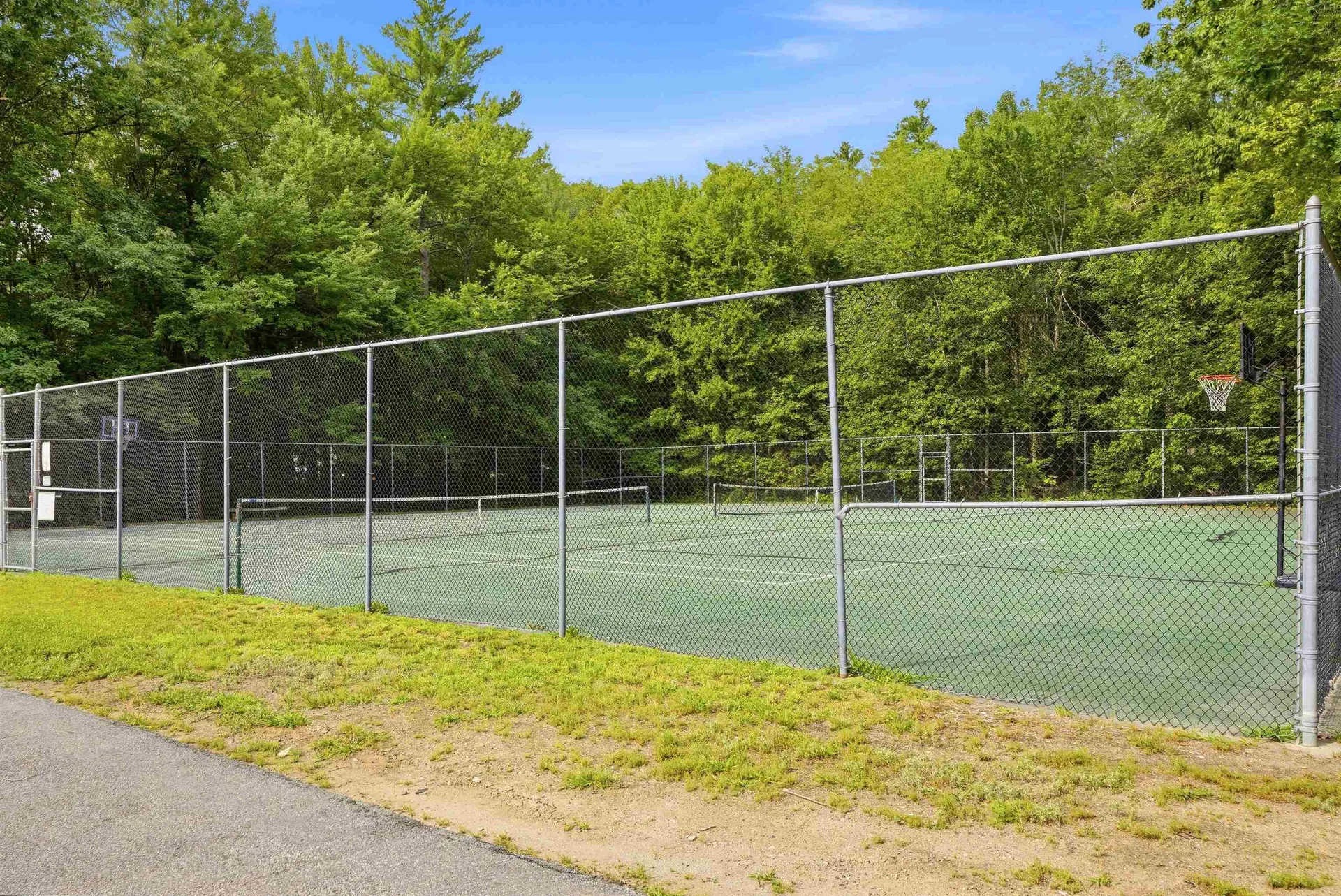 17 Chestnut Circle Merrimack NH 03054