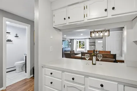 17 Chestnut Circle Merrimack NH 03054
