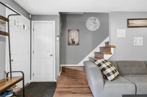 17 Chestnut Circle Merrimack NH 03054