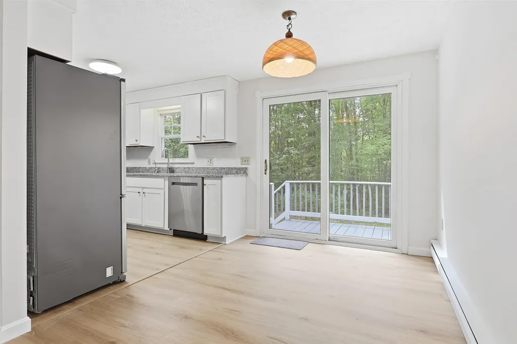 42 Jason Drive Goffstown NH 03045