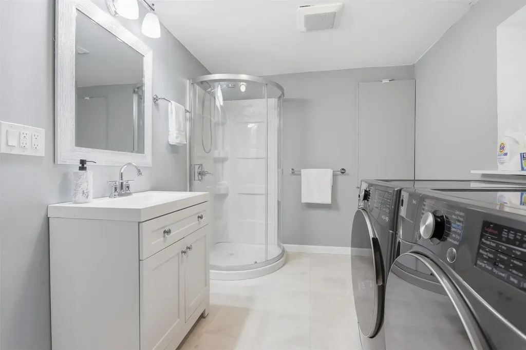 42 Jason Drive Goffstown NH 03045