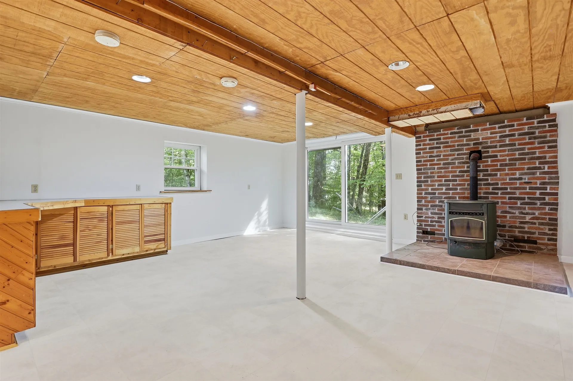 42 Jason Drive Goffstown NH 03045