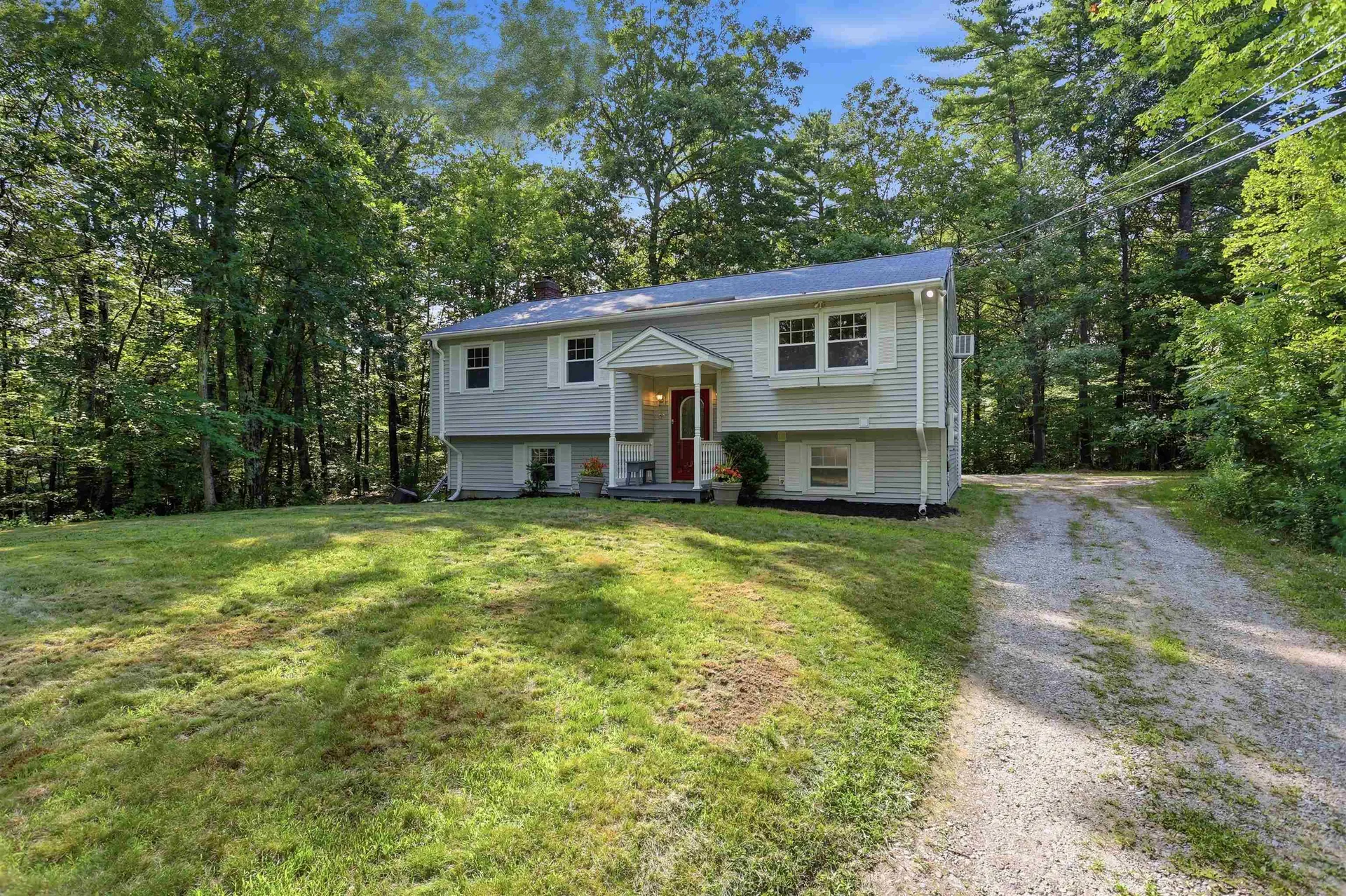 42 Jason Drive Goffstown NH 03045