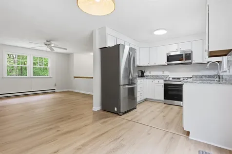 42 Jason Drive Goffstown NH 03045