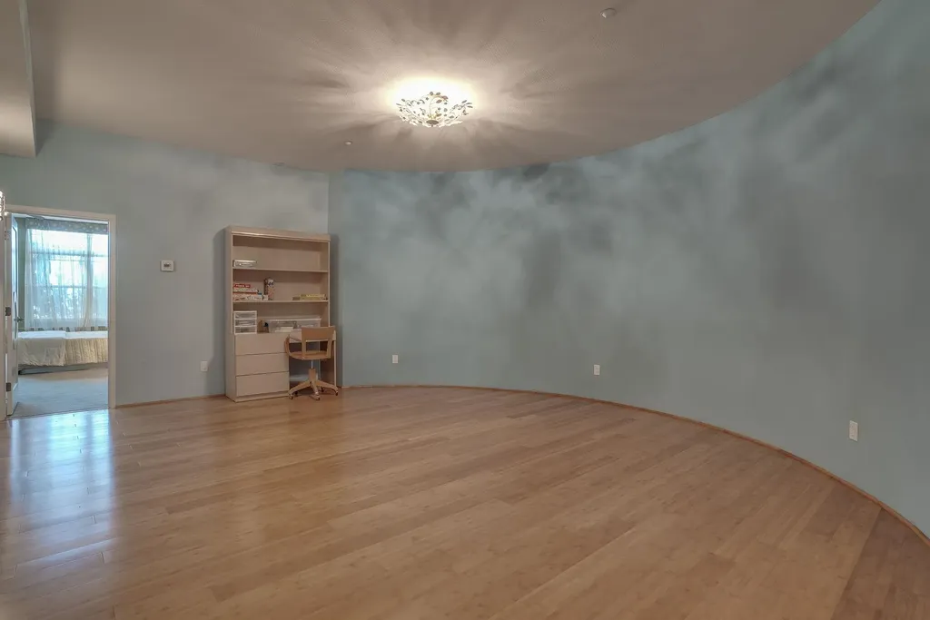 94 Foxberry Drive New Boston NH 03070