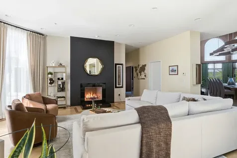 94 Foxberry Drive New Boston NH 03070