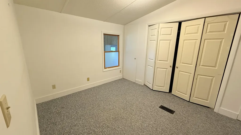 45 Oakwood Drive Hyde Park VT 05655