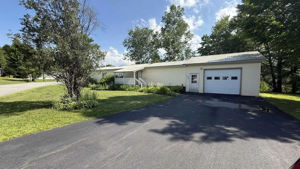 45 Oakwood Drive Hyde Park VT 05655
