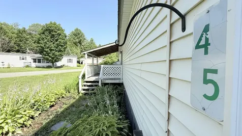 45 Oakwood Drive Hyde Park VT 05655