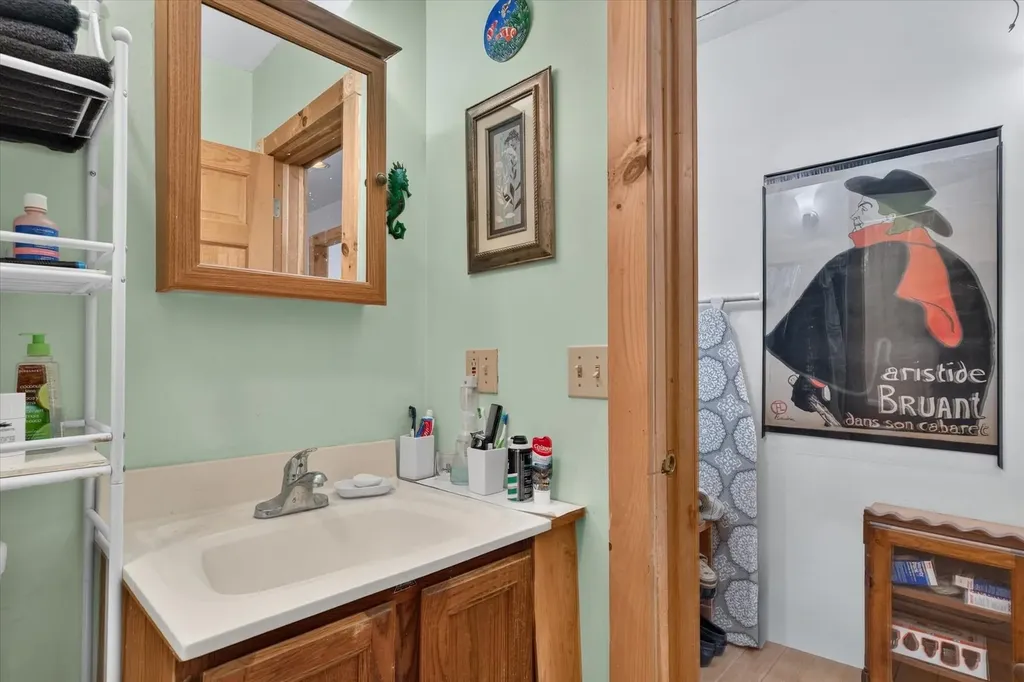 126 & 12w Shadow Lane Pittsford VT 05763