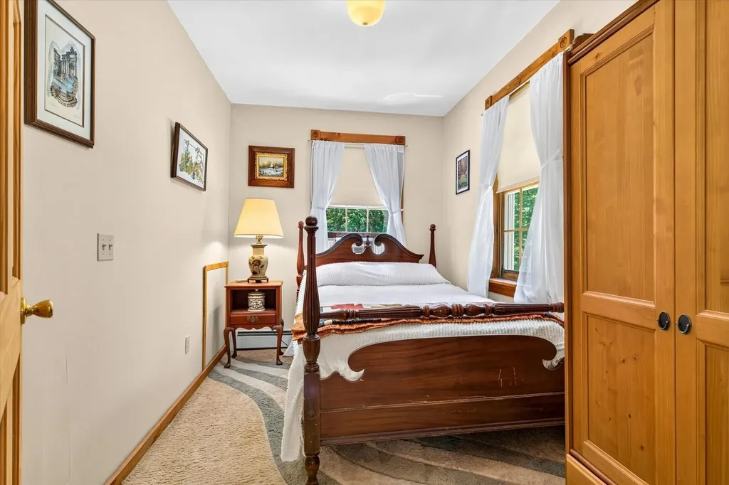 126 & 12w Shadow Lane Pittsford VT 05763