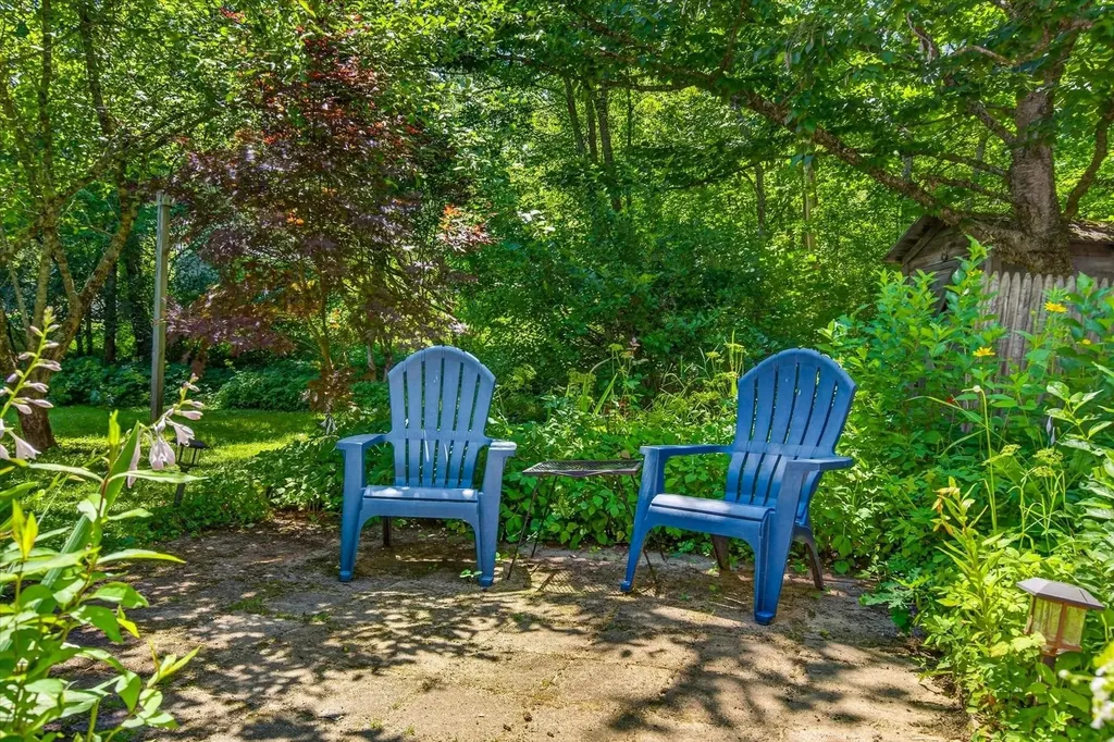 126 & 12w Shadow Lane Pittsford VT 05763