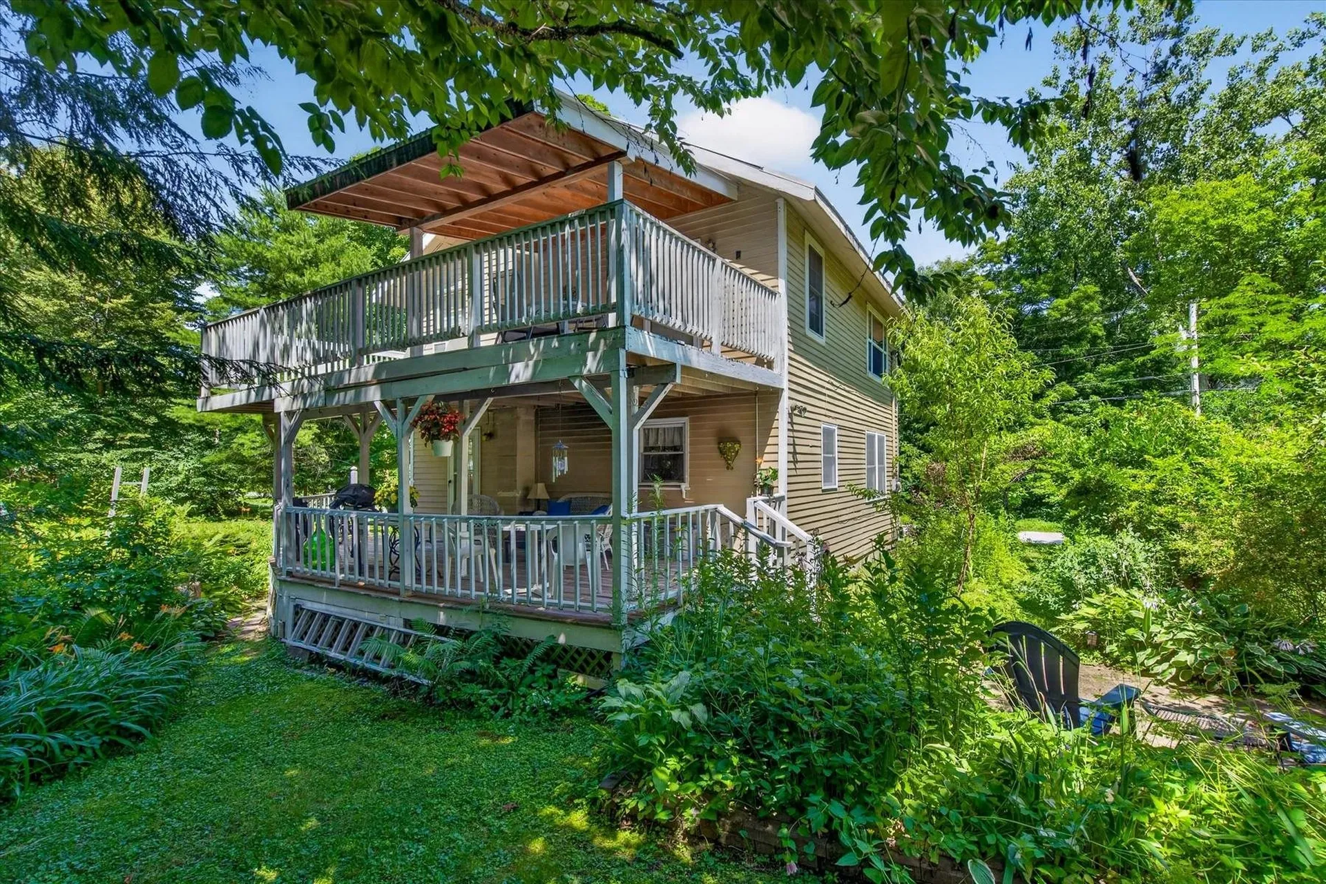 126 & 12w Shadow Lane Pittsford VT 05763