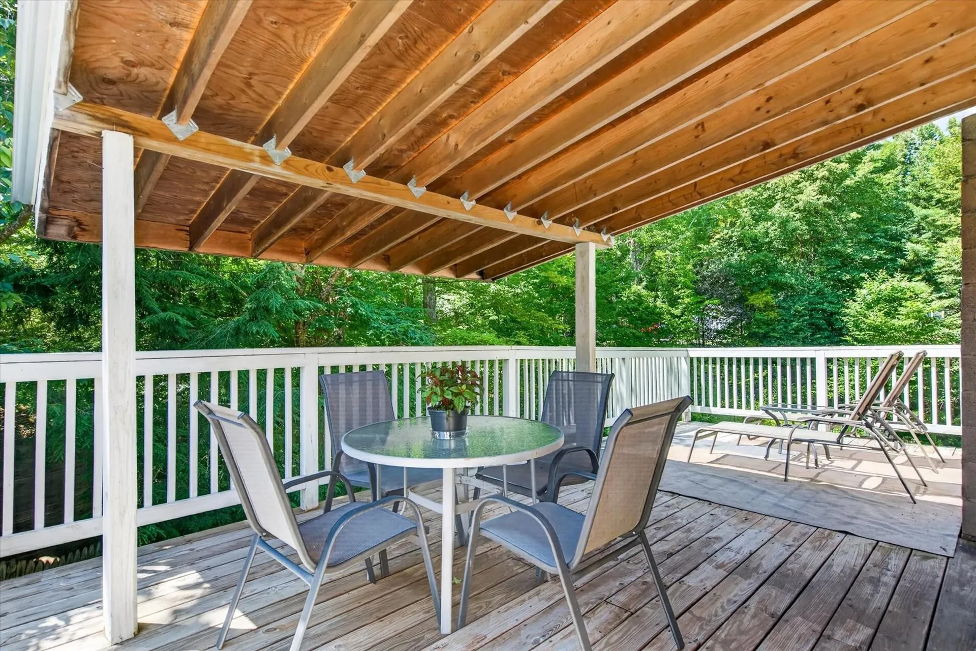 126 & 12w Shadow Lane Pittsford VT 05763