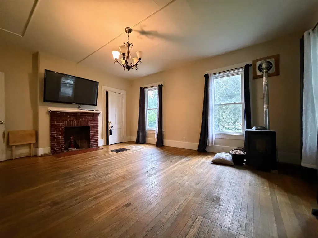 99 Atkinson Street Rockingham VT 05101