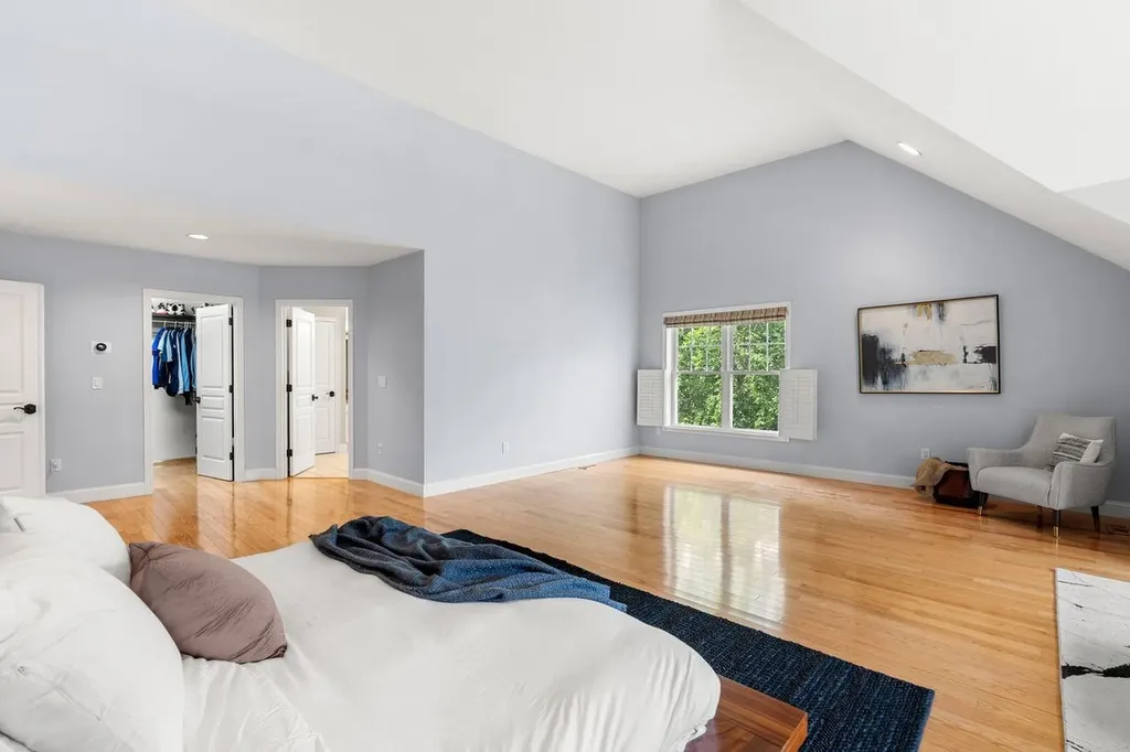 23 Chisholm Farm Drive Stratham NH 03885