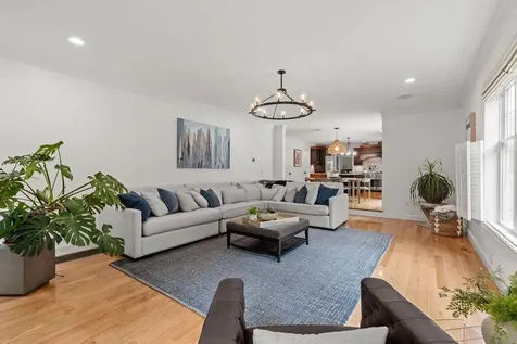 23 Chisholm Farm Drive Stratham NH 03885