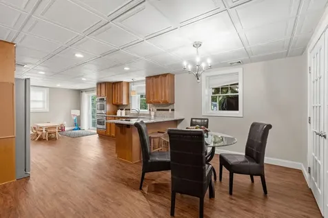 23 Chisholm Farm Drive Stratham NH 03885