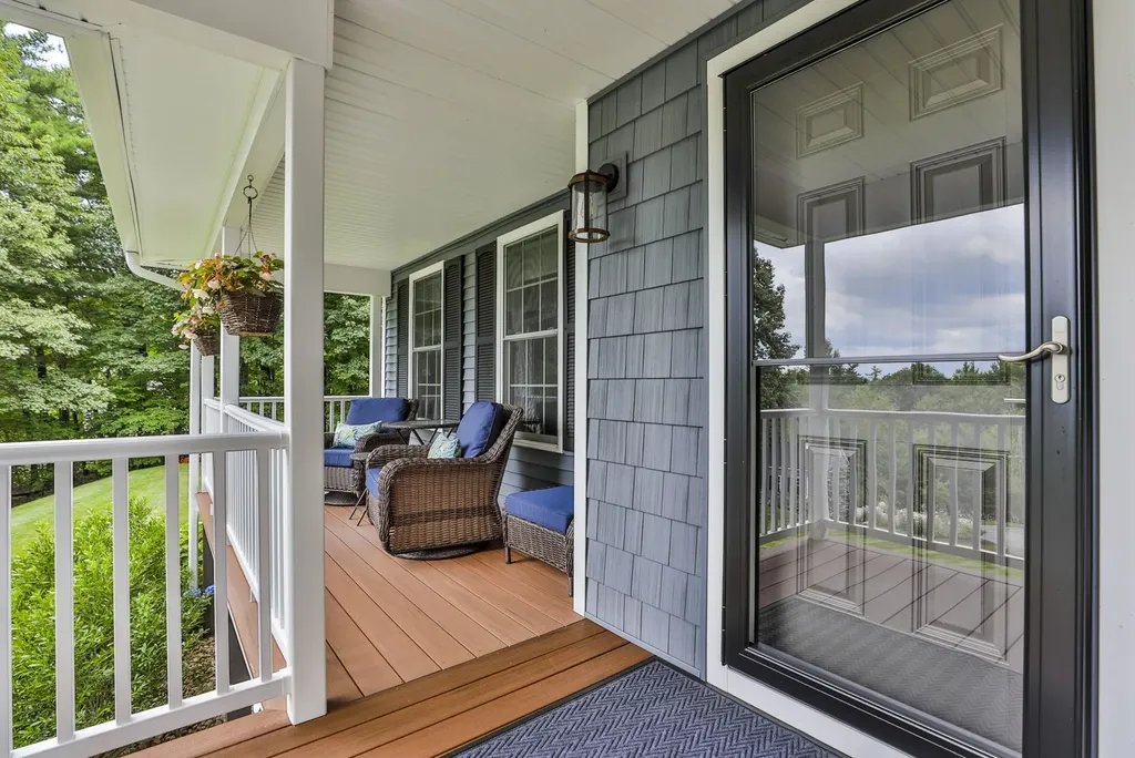 10 Mosher Drive Brookline NH 03033