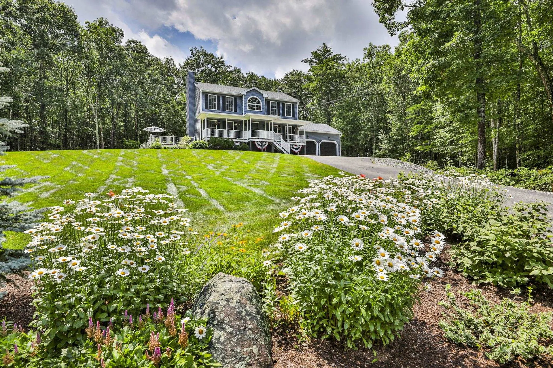 10 Mosher Drive Brookline NH 03033