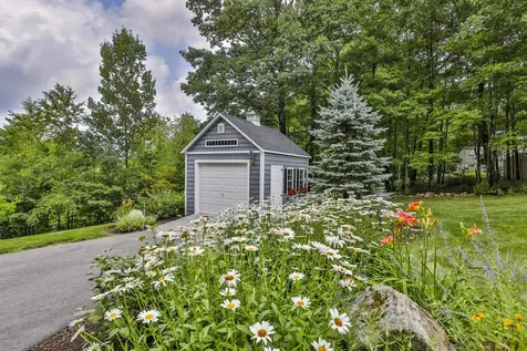 10 Mosher Drive Brookline NH 03033