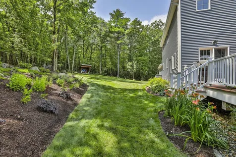 10 Mosher Drive Brookline NH 03033