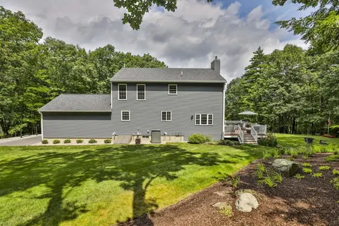 10 Mosher Drive Brookline NH 03033