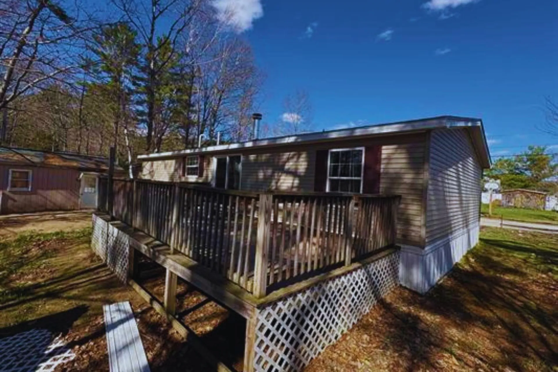 11 Page Street Plymouth NH 03264
