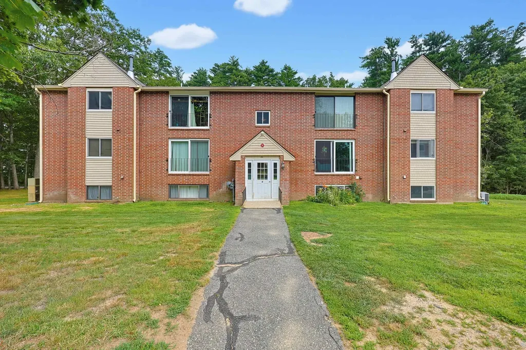 6 Brookside Drive Exeter NH 03833