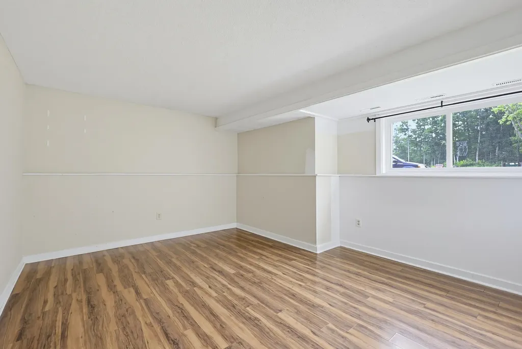 6 Brookside Drive Exeter NH 03833