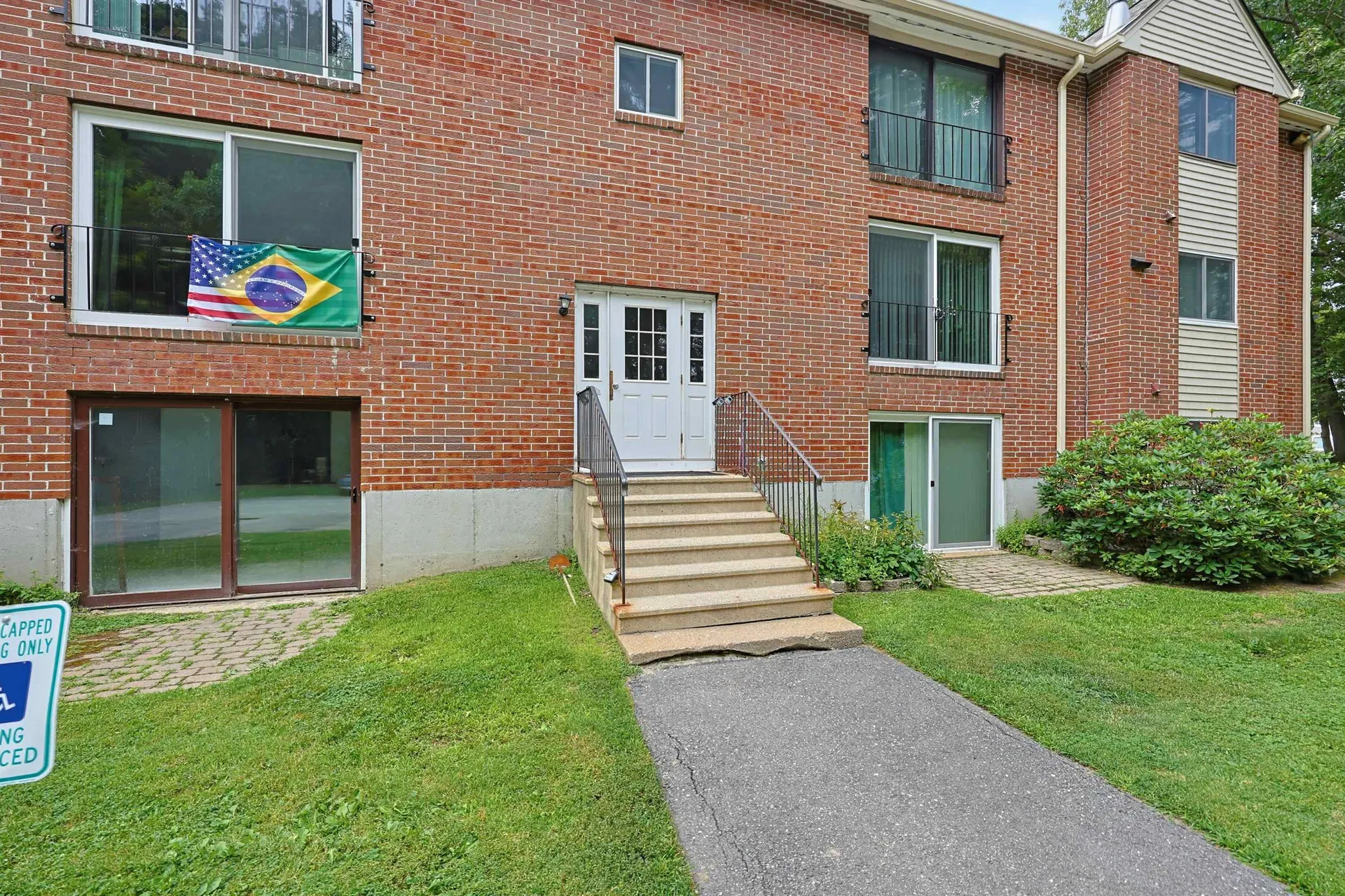 6 Brookside Drive Exeter NH 03833