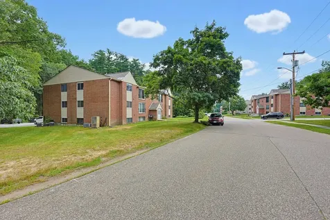 6 Brookside Drive Exeter NH 03833