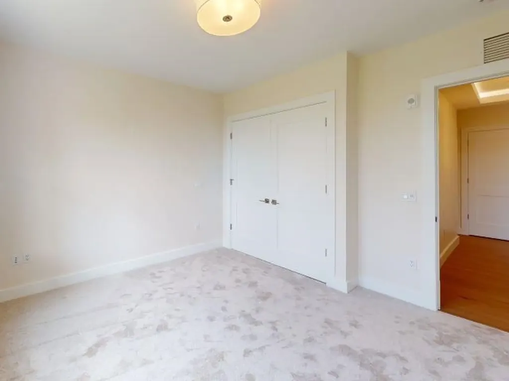 1 Longview Drive Atkinson NH 03811